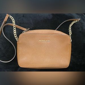Brown Michael Kors Purse with Gold Chain on the straps, Over the Shoulder Purse